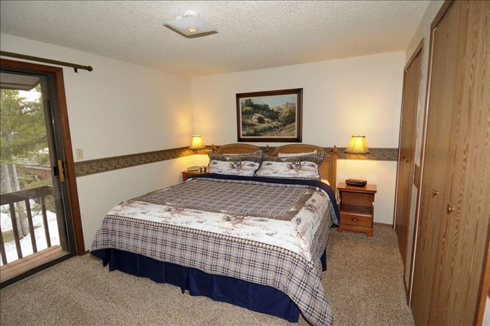 West Yellowstone Vacation Rental Condo Intown Quiet but Convenient