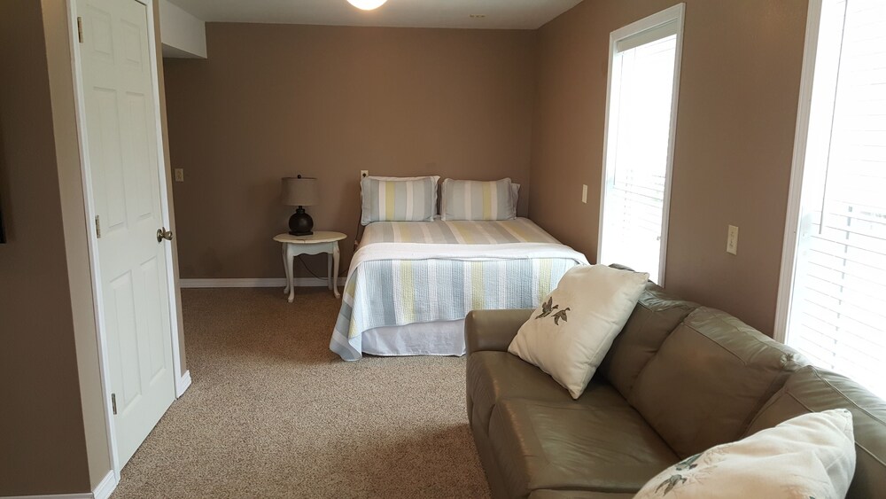 Pet Friendly Table Rock Lake Cabin w/ Stunning Lake Views of Shell Knob ...