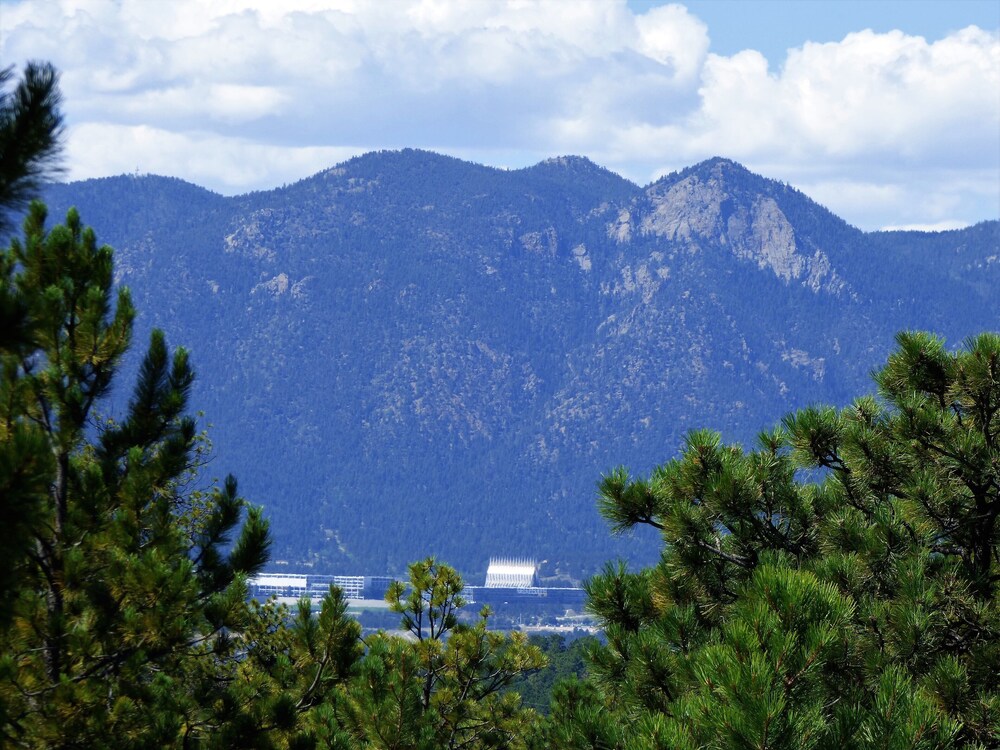 Mountain Style Home, perfect for creating Colorado Memories