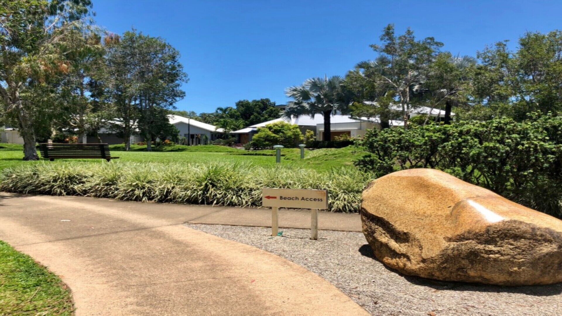 'LANDSCAPE @ PALM COVE'