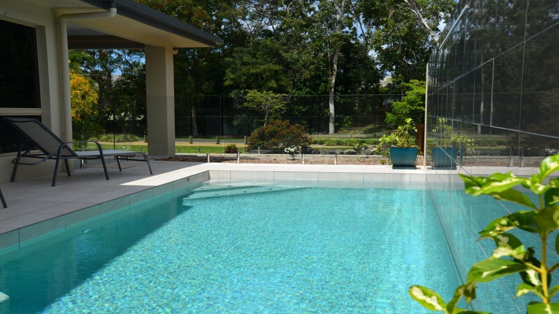 'LANDSCAPE @ PALM COVE'