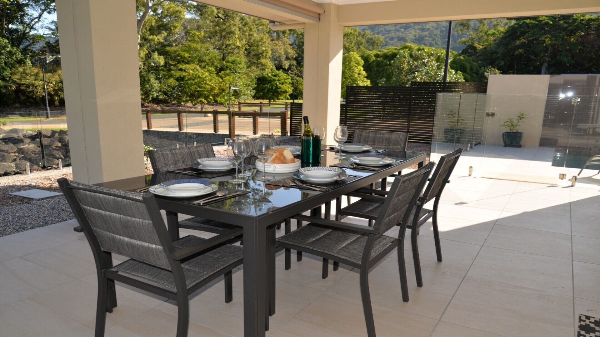 'LANDSCAPE @ PALM COVE'