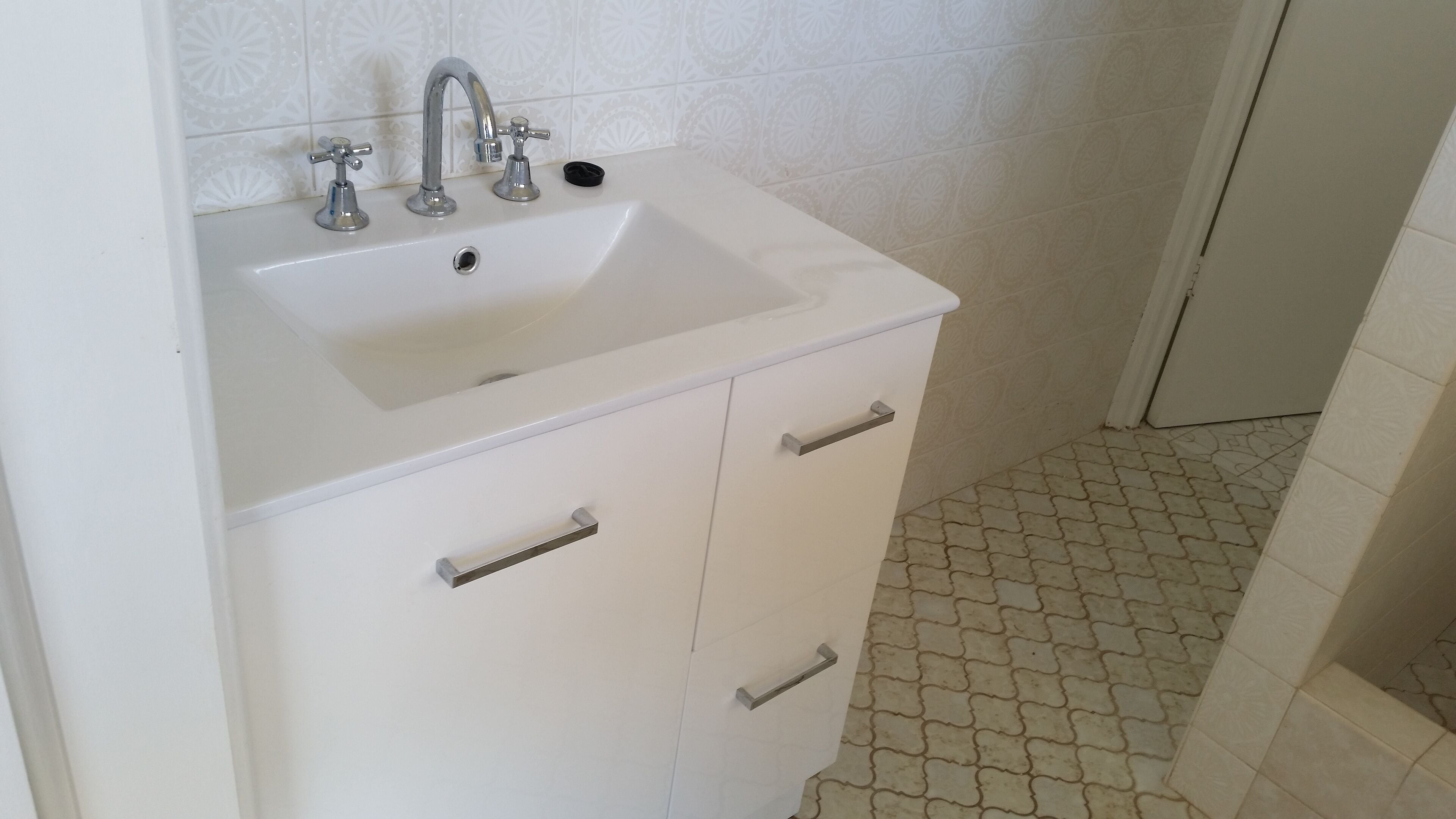 Happy Holidays Pet Friendly, Ledge Point