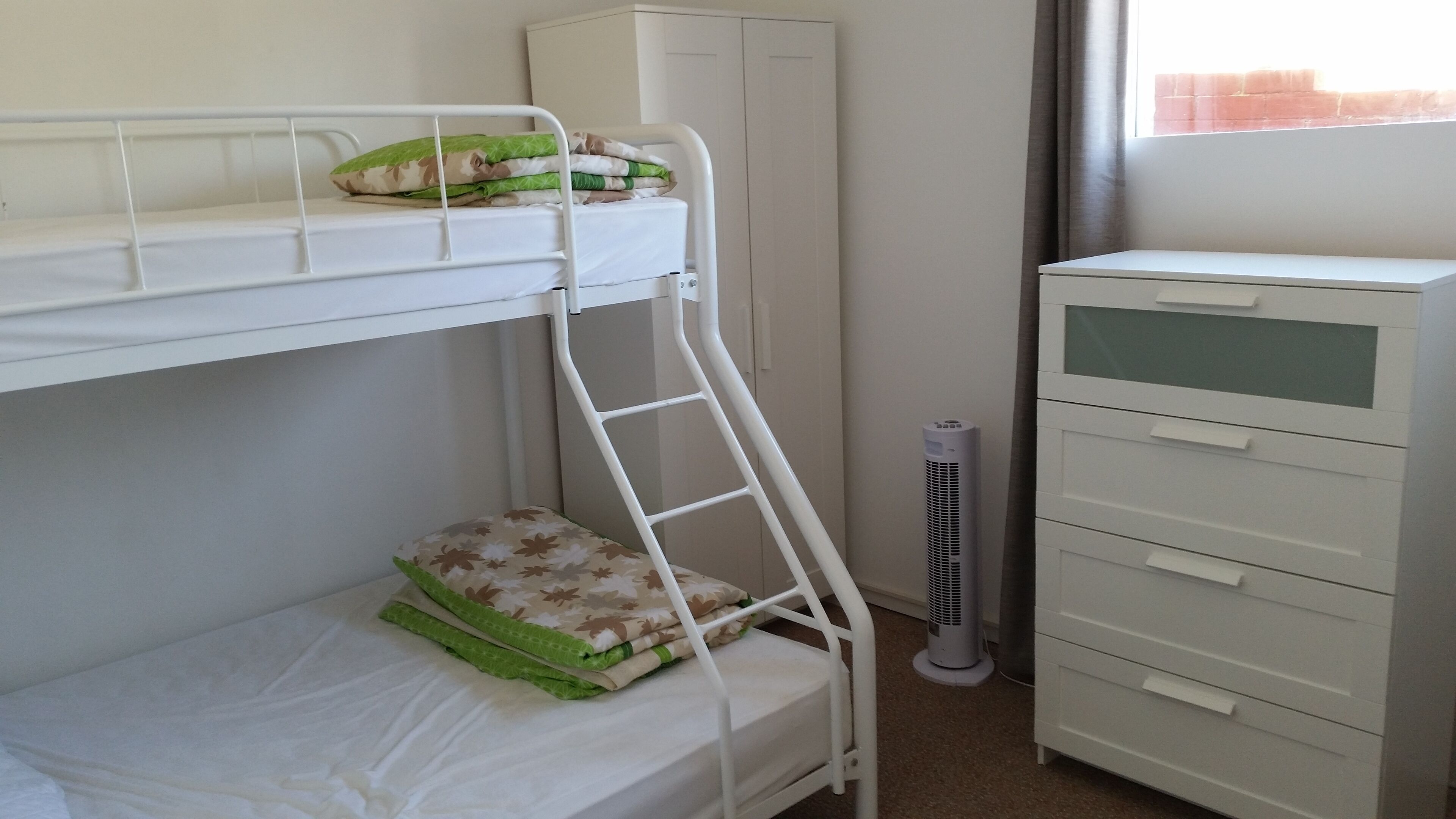 Happy Holidays Pet Friendly, Ledge Point