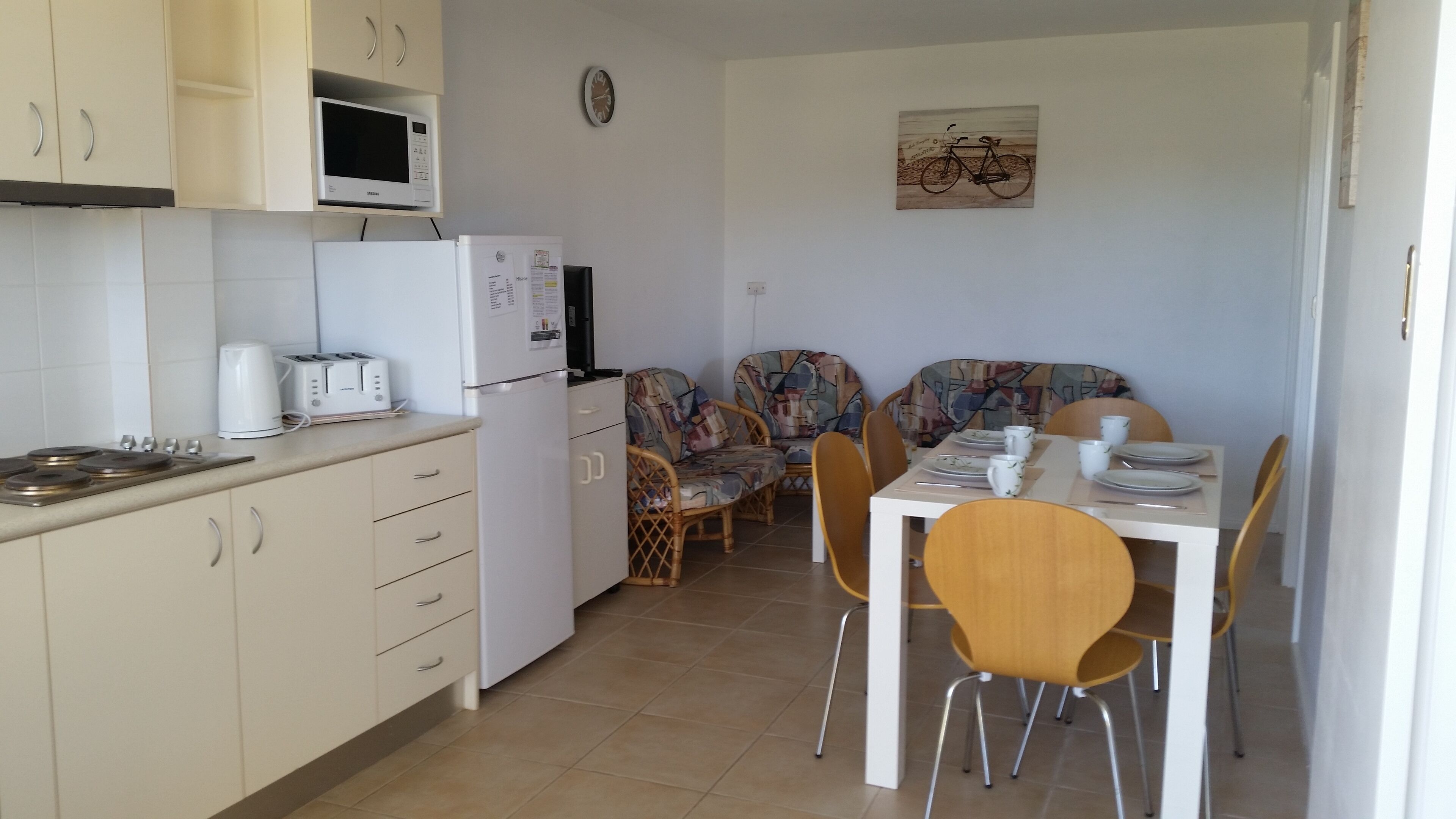 Happy Holidays Pet Friendly, Ledge Point