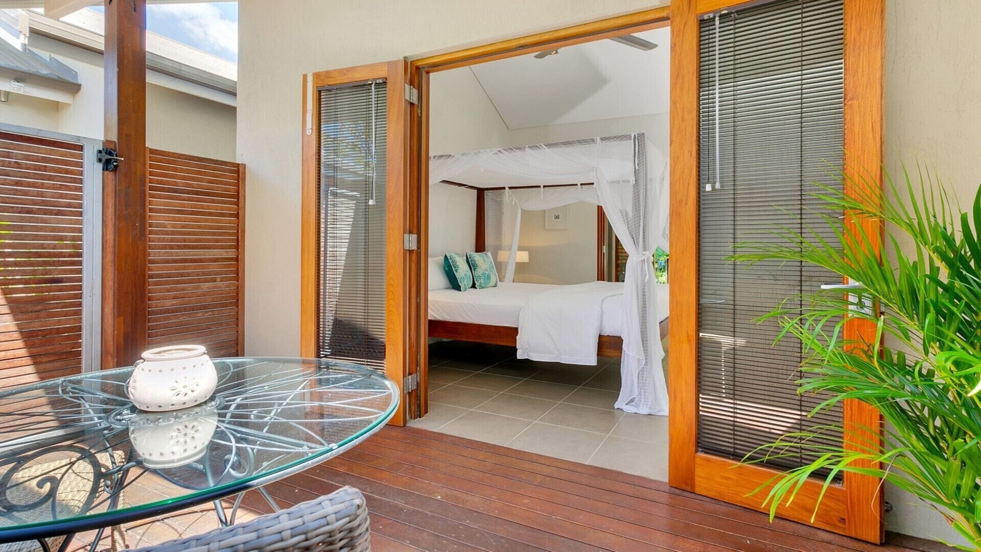 PALM COVE/Winning Figtree Tropical Villas