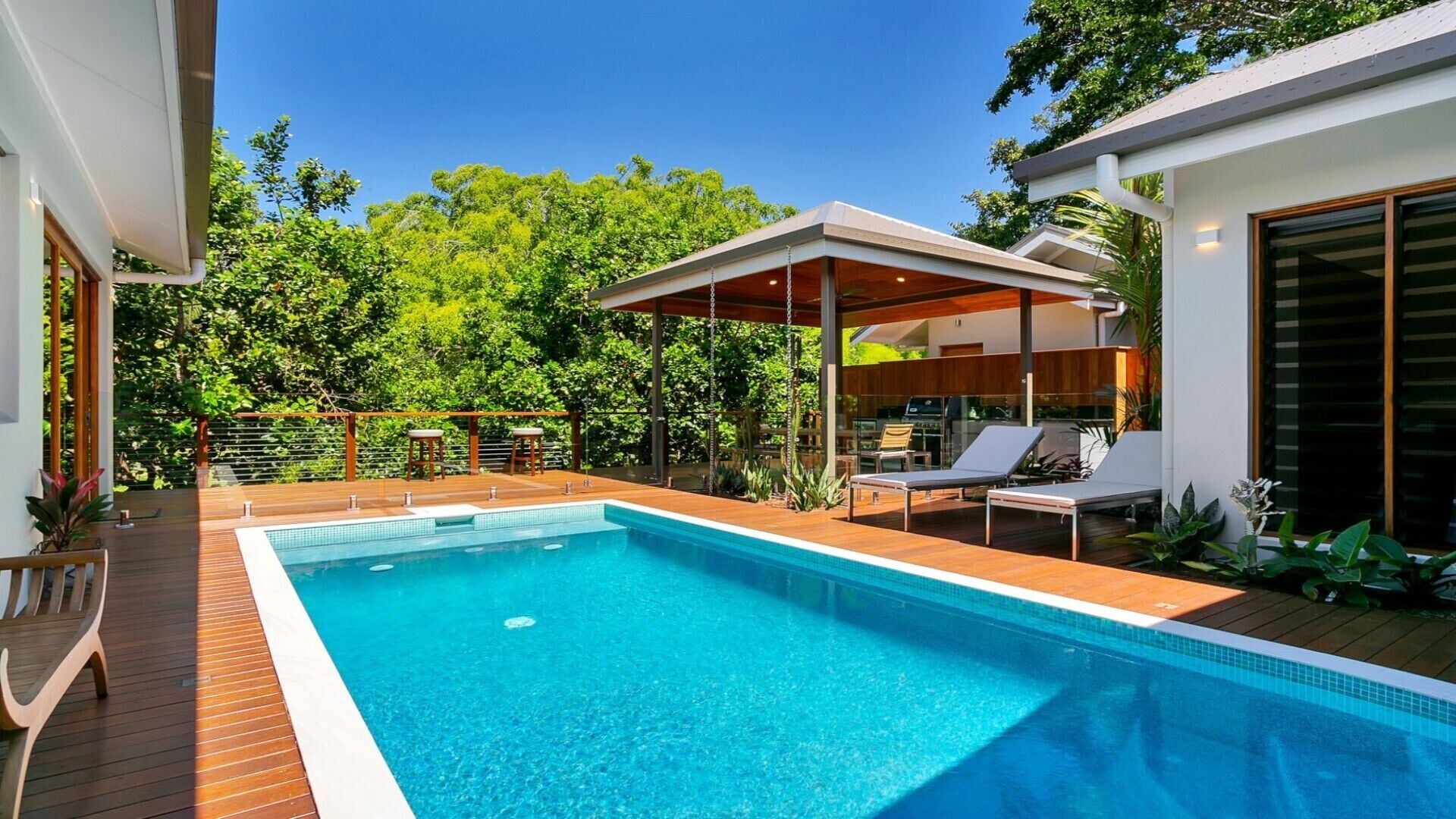 PALM COVE/Winning Figtree Tropical Villas