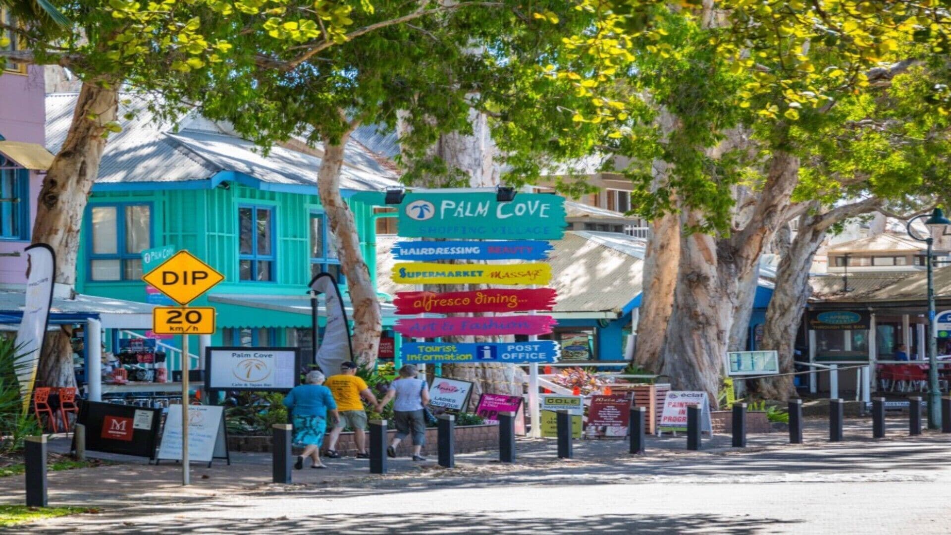 PARINGA 8@ PALM COVE