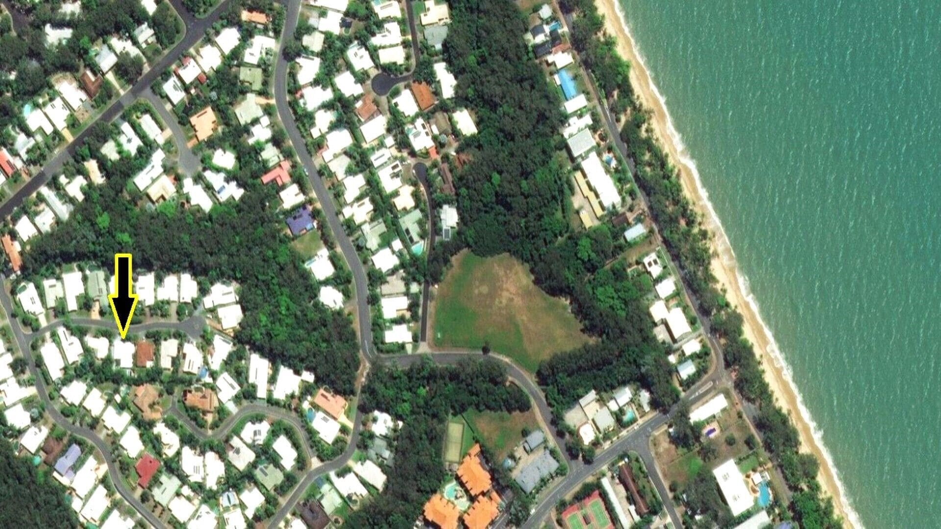 CRISTAL @ CLIFTON BEACH