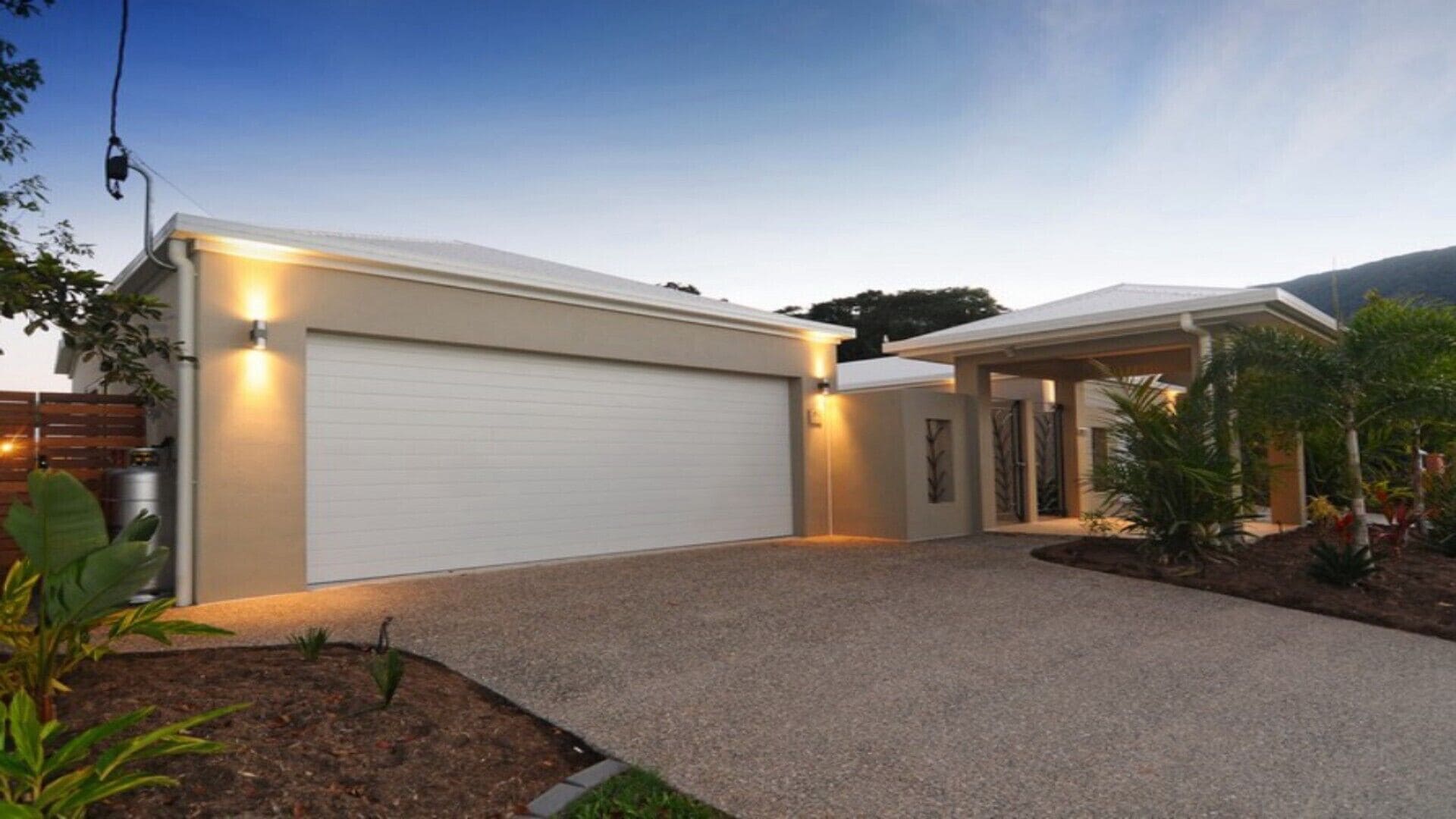 BEACH RETREAT @ PALM COVE