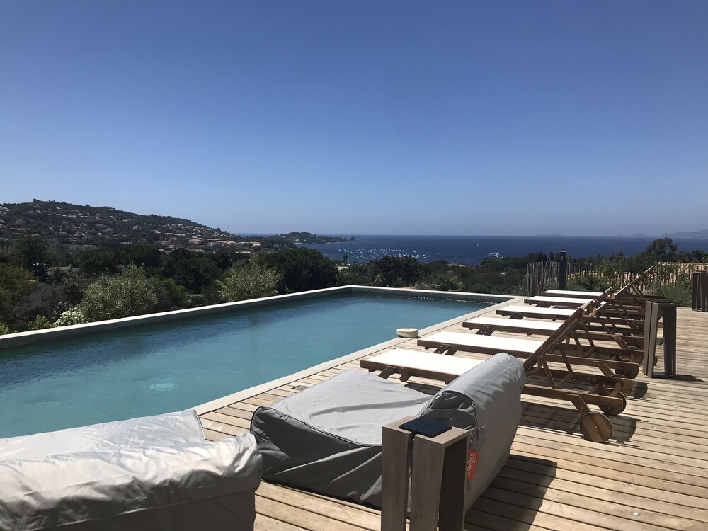 Cash Piscine Ajaccio