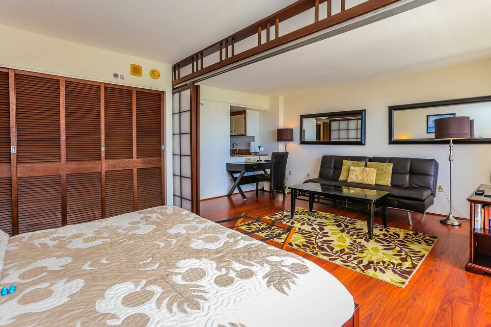 Ilikai 1118 Ocean / Lagoon / King Bed, Sofa Bed Honolulu Vrbo