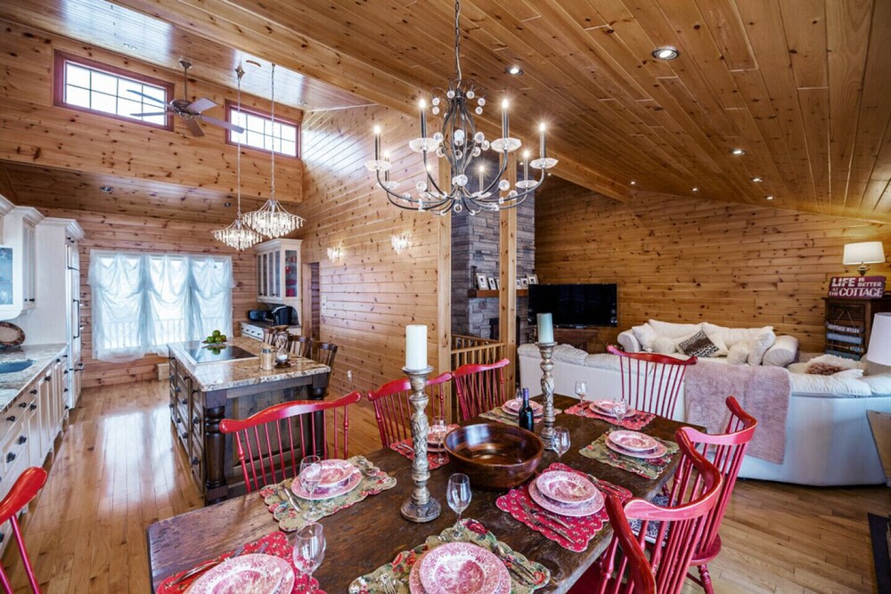 Luxurious Allseason Simcoe Lakefront Cottage OroMedonte Vrbo