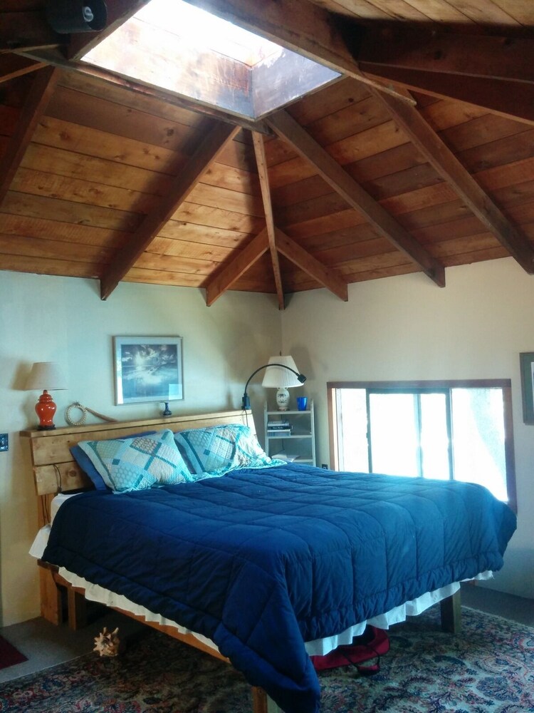 1000 Islands, Grindstone Island, Clayton, New York. Beautiful home