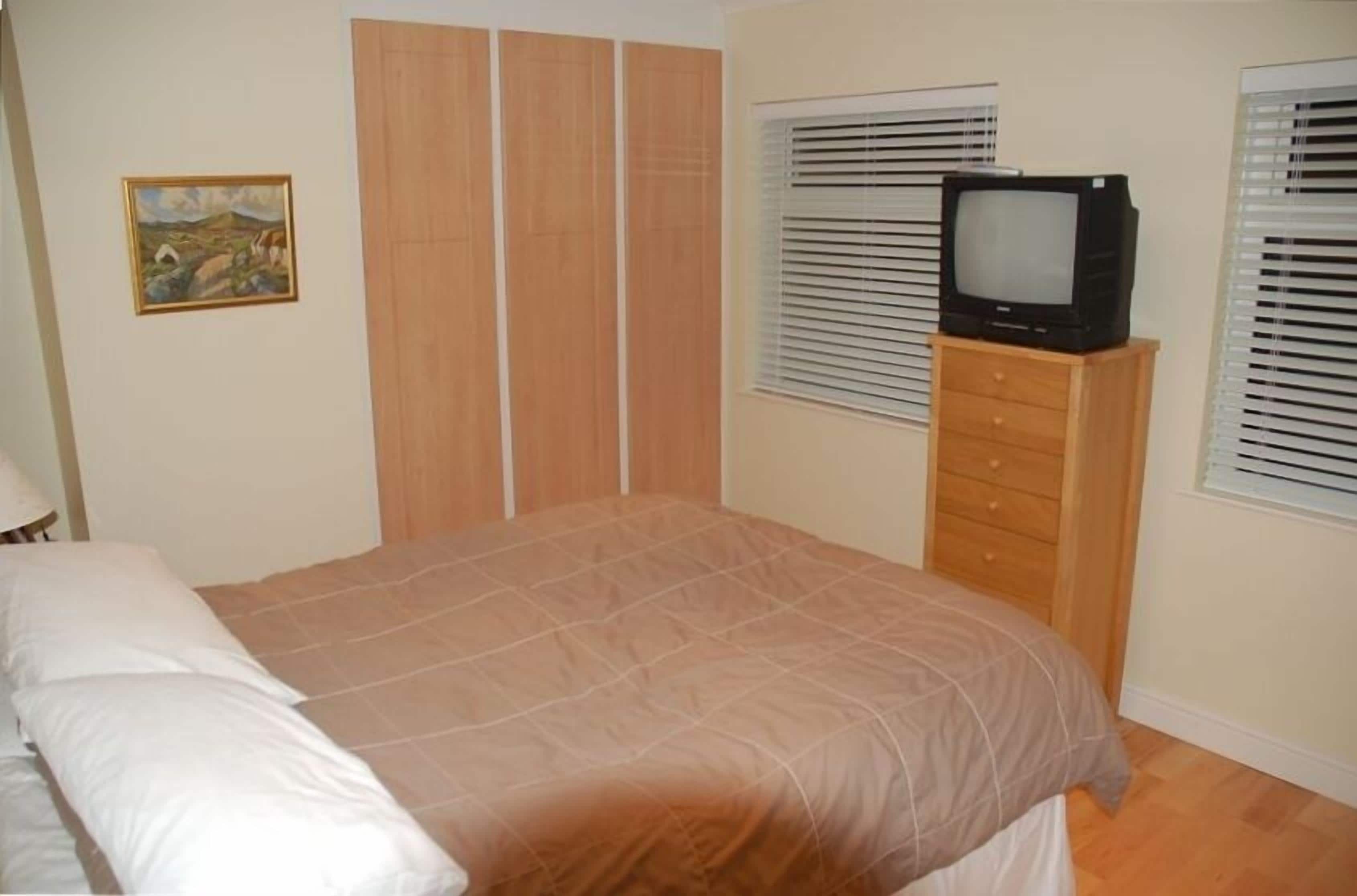 Beautiful Beach House Castlerock Village Golf Surfing Walks in Coleraine, United Kingdom
