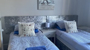 2 bedrooms, iron/ironing board, cots/infant beds, WiFi