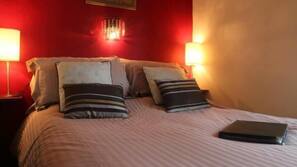 In-room safe, iron/ironing board, wheelchair access