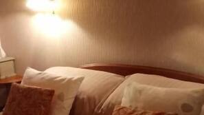In-room safe, iron/ironing board, wheelchair access