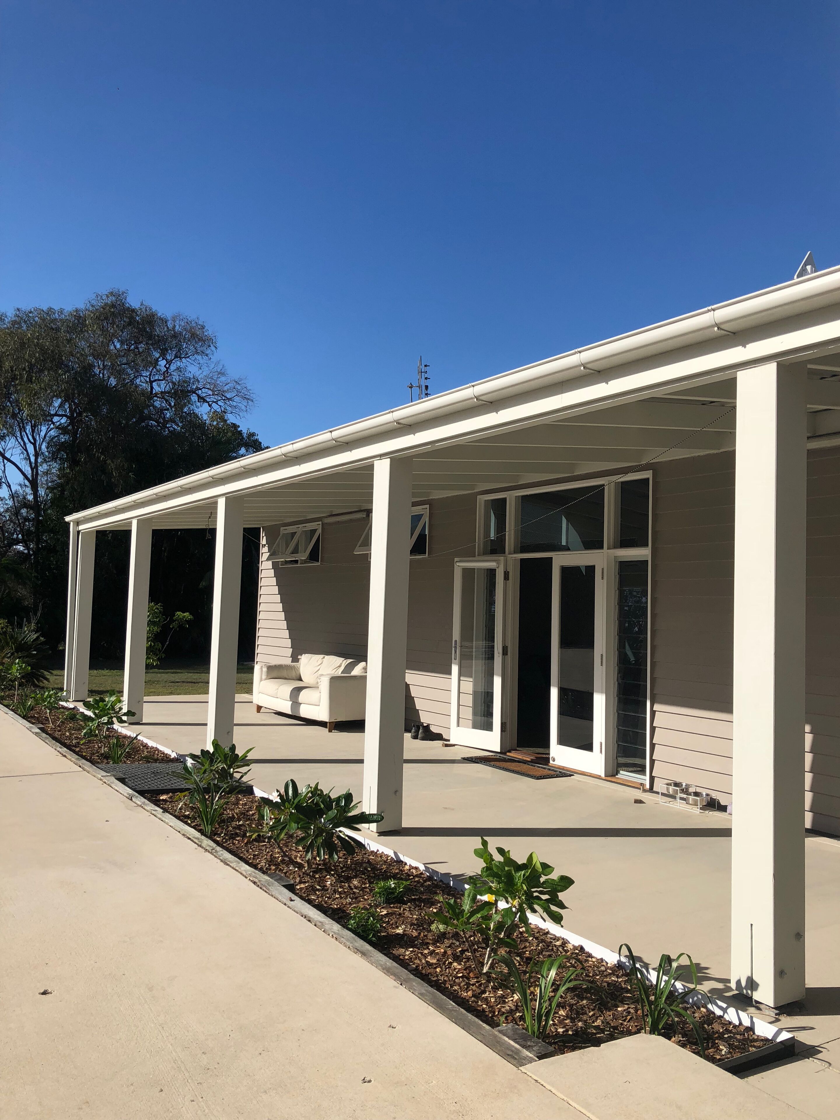 Bicentennial Oasis (Pet Friendly, FREE WIFI, Sleeps 8)