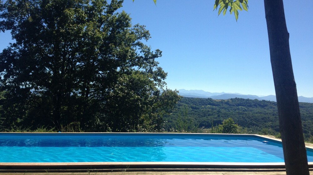 Hotel Midi Pyrénées Jacuzzi