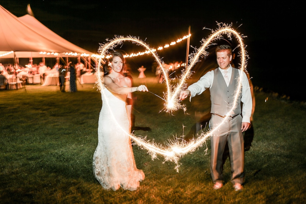 Weddings/Reunions/Corp & Private Retreats 22 Acre Chesapeake Waterfront Estate