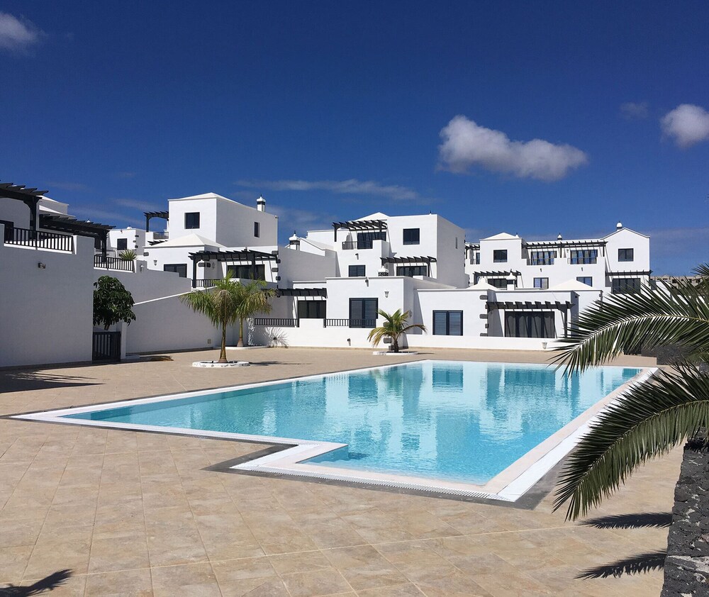 Brand New Apartment In Playa Blanca Lanzarote In Playa