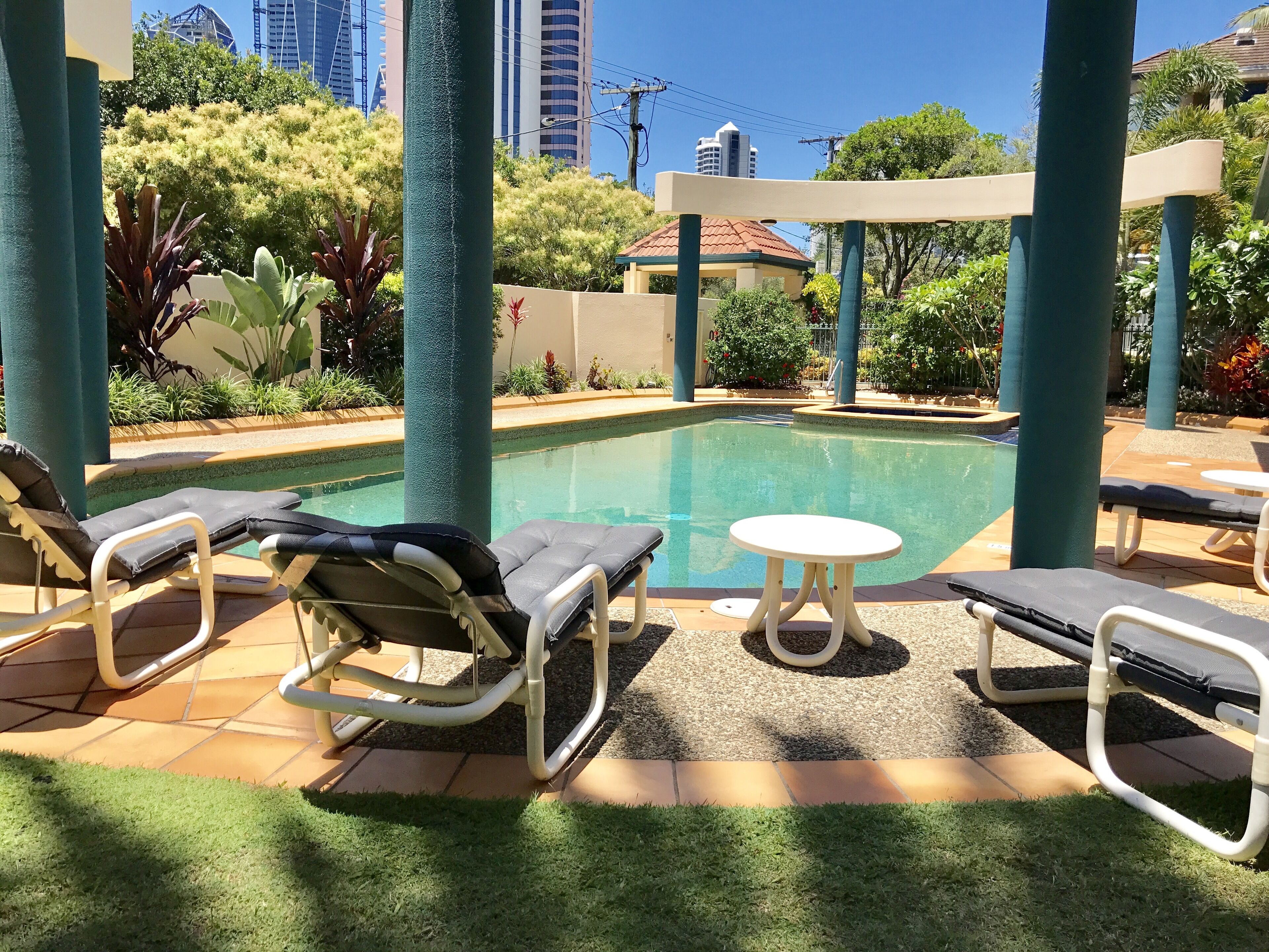 Low-rise 2 Story Penthouse Apartment