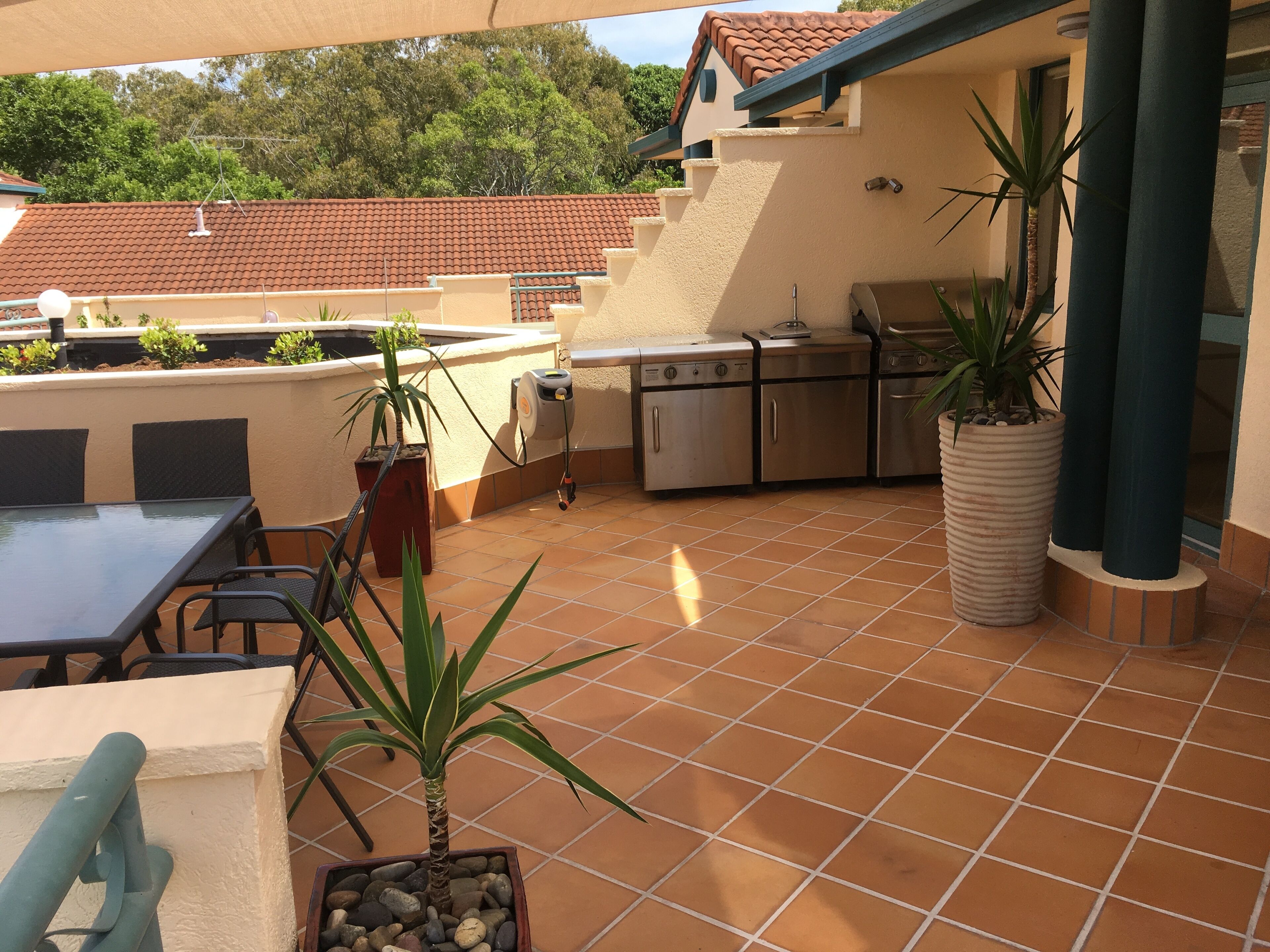 Low-rise 2 Story Penthouse Apartment