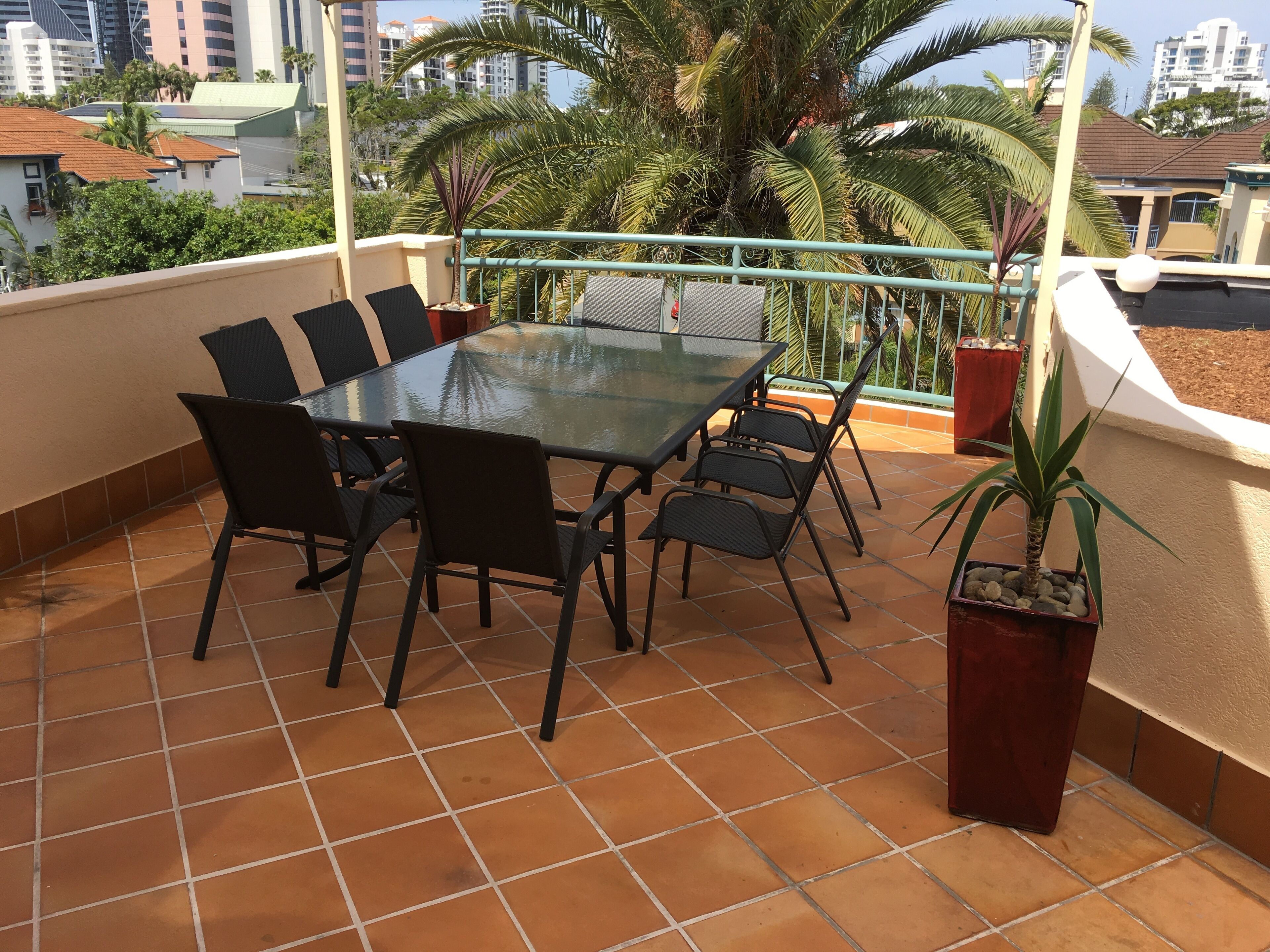 Low-rise 2 Story Penthouse Apartment