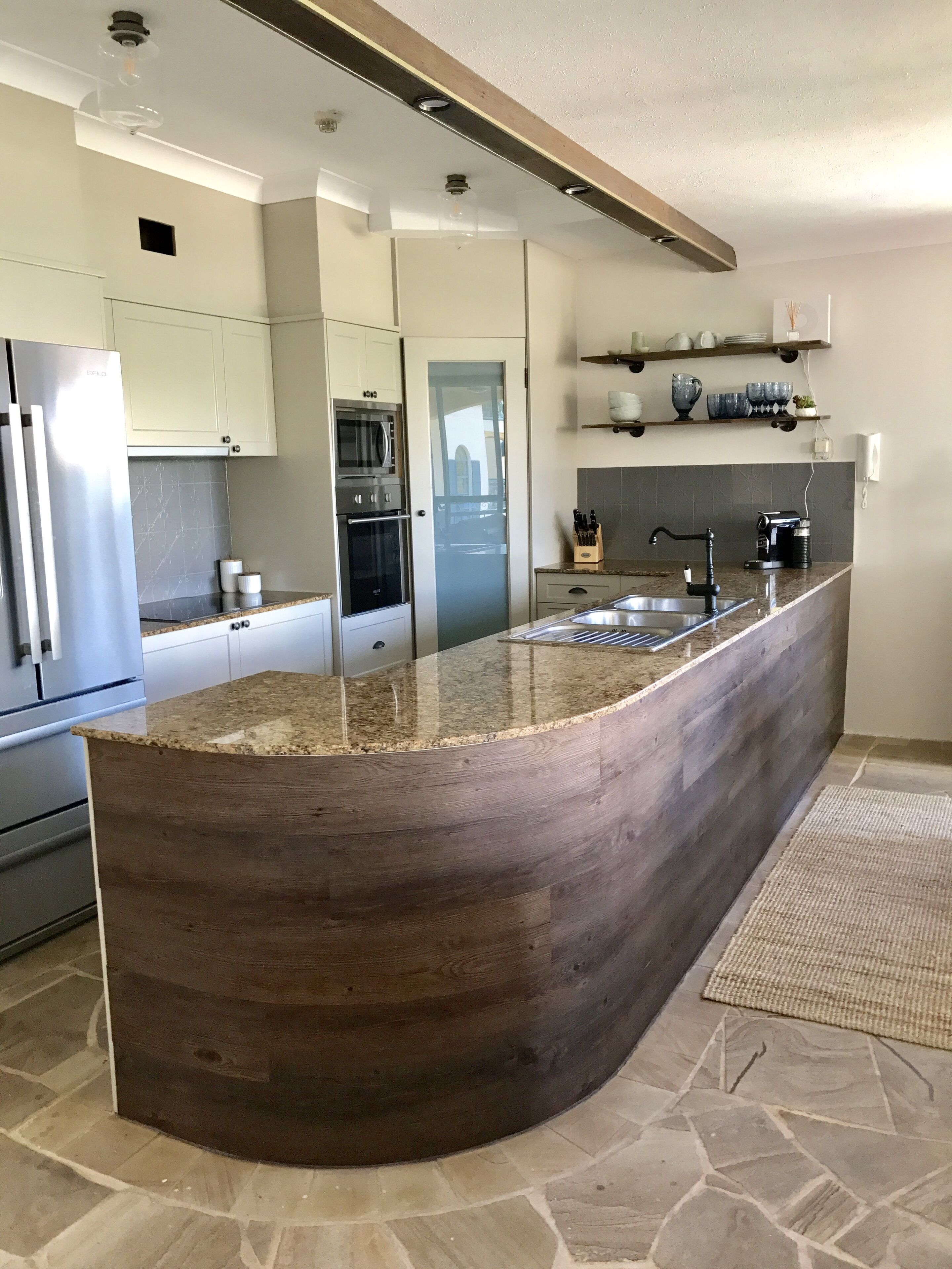 Low-rise 2 Story Penthouse Apartment