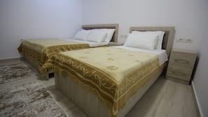 Iron/ironing board, free WiFi, linens