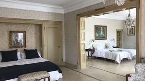 6 chambres, fer et planche à repasser, Wi-Fi, draps fournis
