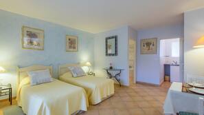 5 chambres, coffre-forts dans les chambres, Wi-Fi