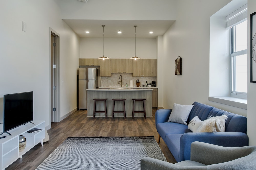 East Douglas by VectorStays in Wichita, United States