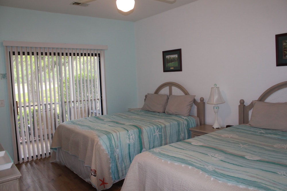 Solace and Comfort – Sea Trail - Beach 1 Mile, Golf Course, Ground Level, Linens