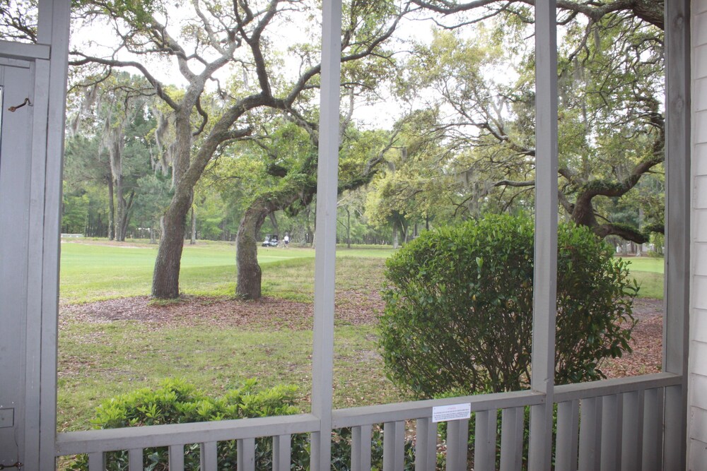 Solace and Comfort – Sea Trail - Beach 1 Mile, Golf Course, Ground Level, Linens