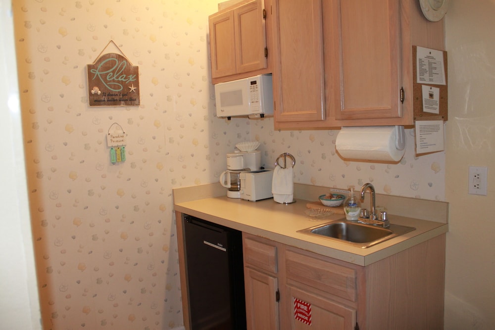 Solace and Comfort – Sea Trail - Beach 1 Mile, Golf Course, Ground Level, Linens
