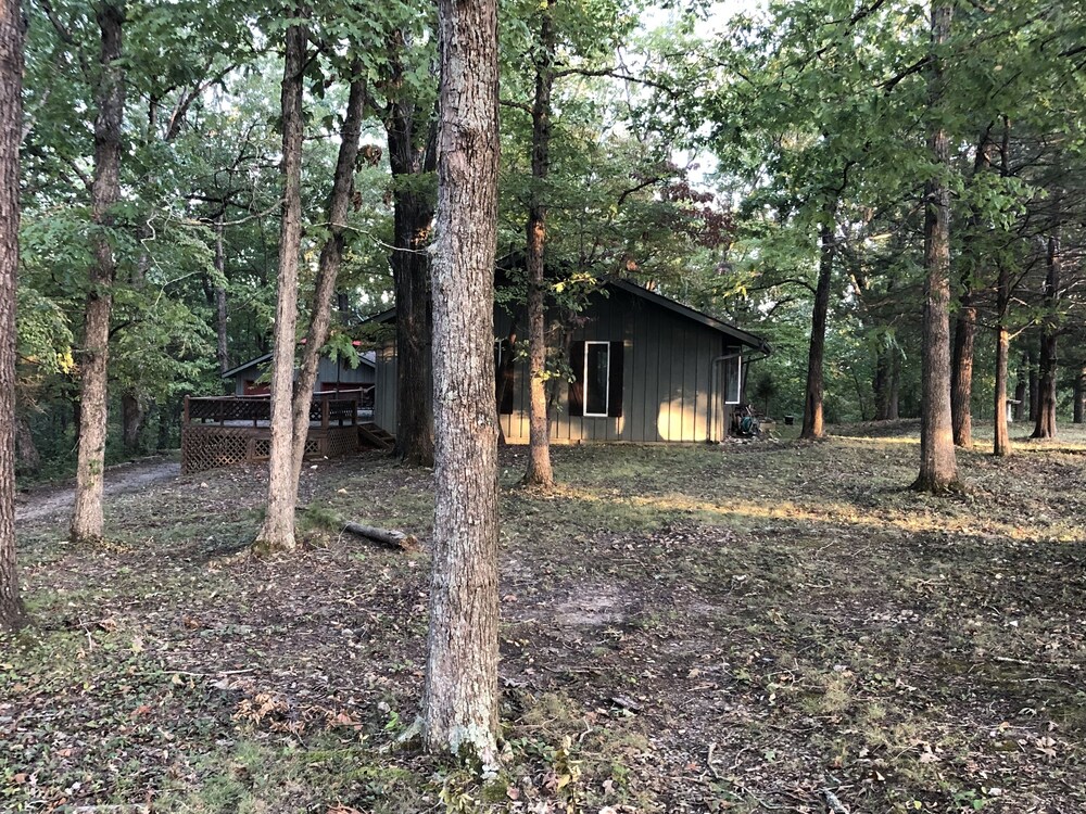 SOCIAL DISTANCE in this Secluded Home away Home Cassville Vrbo