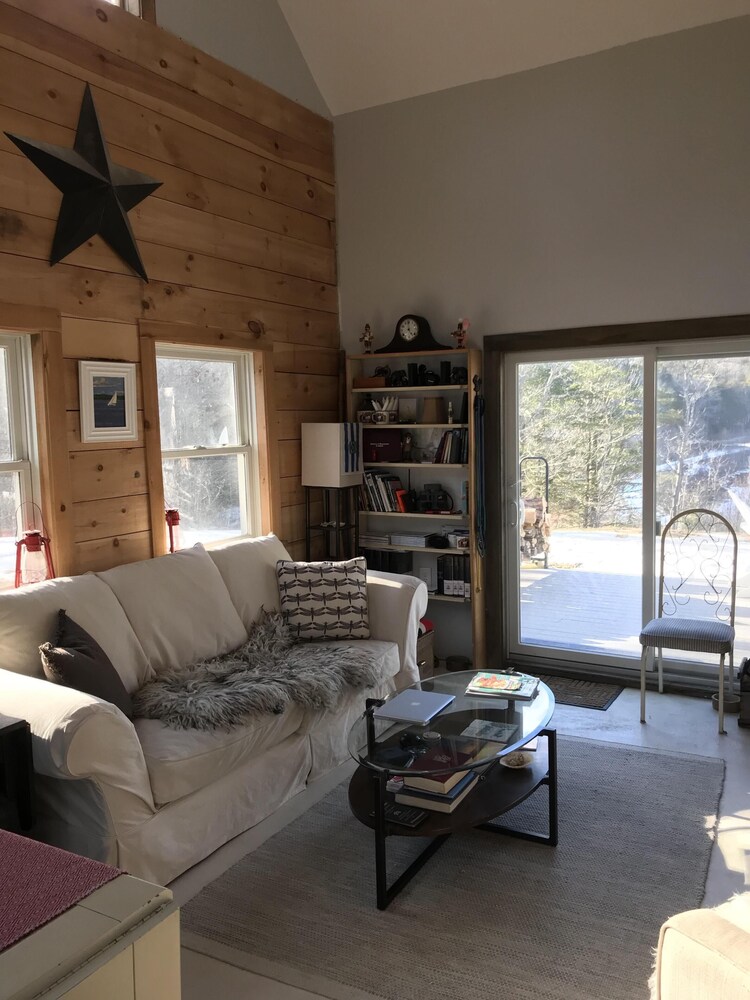 Waterfront cottage with dock