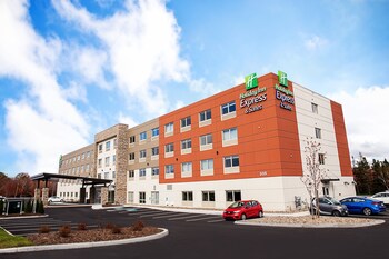 Holiday Inn Express And Suites Halifax - Dartmouth, an IHG Hotel