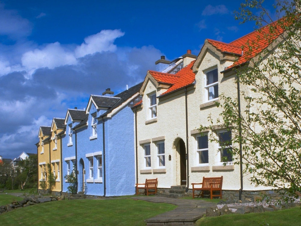Craobh Haven Cottages Traditional Seaside Homes In Lochgilphead