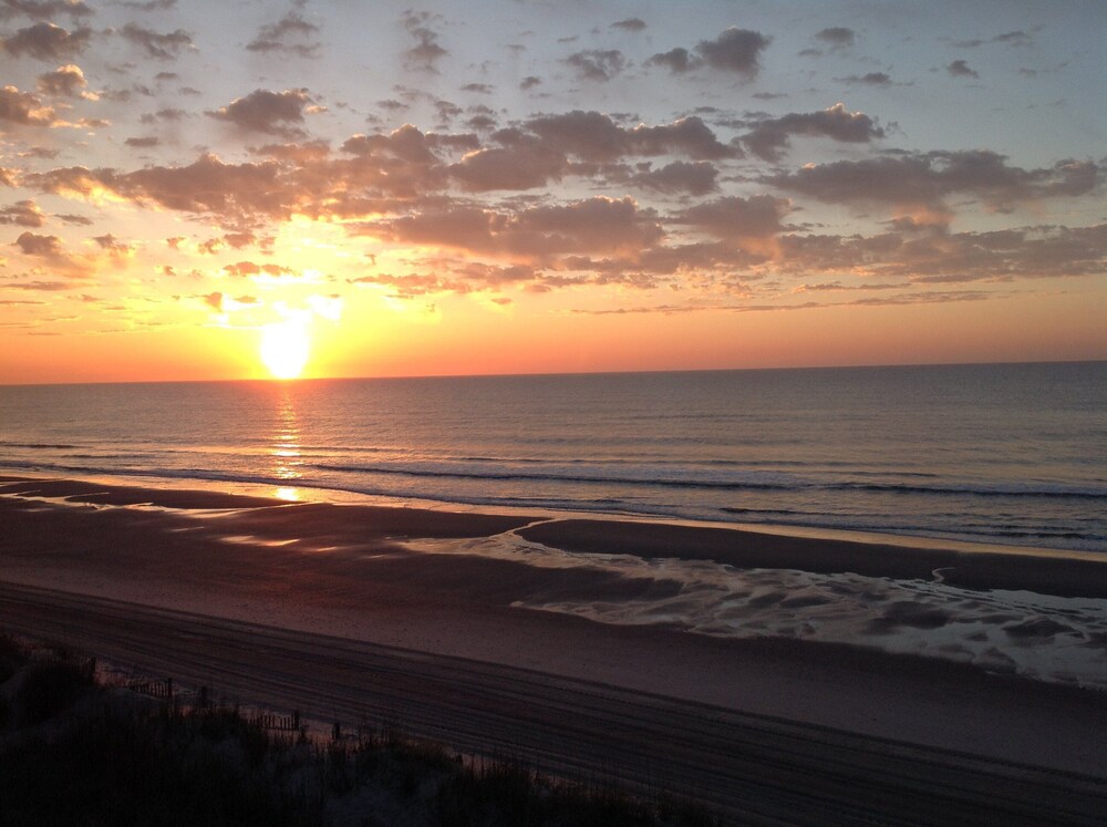 Luxury Beachfront At Garden City Beach Pier Sc In Myrtle Beach