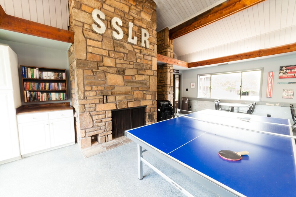 South Shore 1 bdrm! Cabana-Gameroom! Mini-Golf! 2 Pools