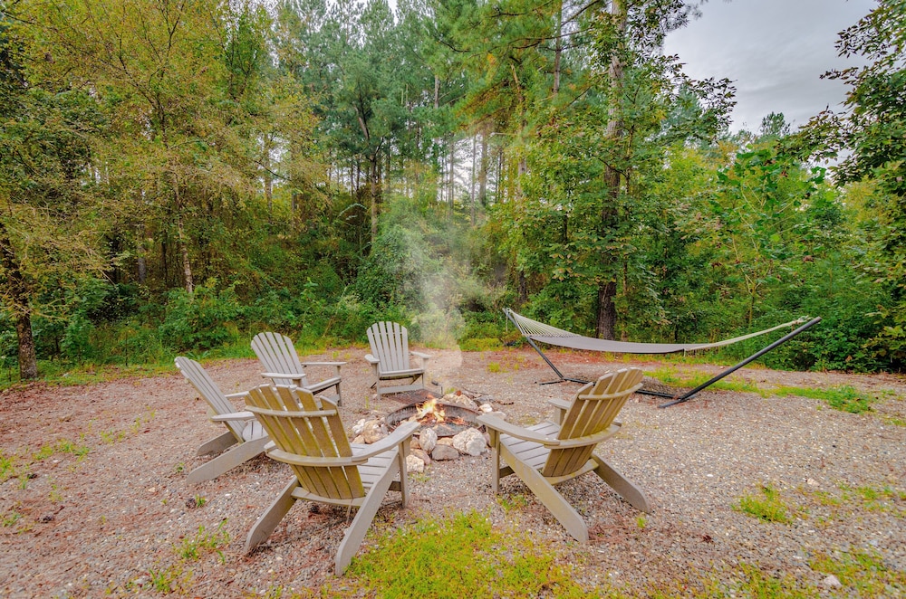 Do you want to be surrounded by nature, yet have all the luxurious accommodation