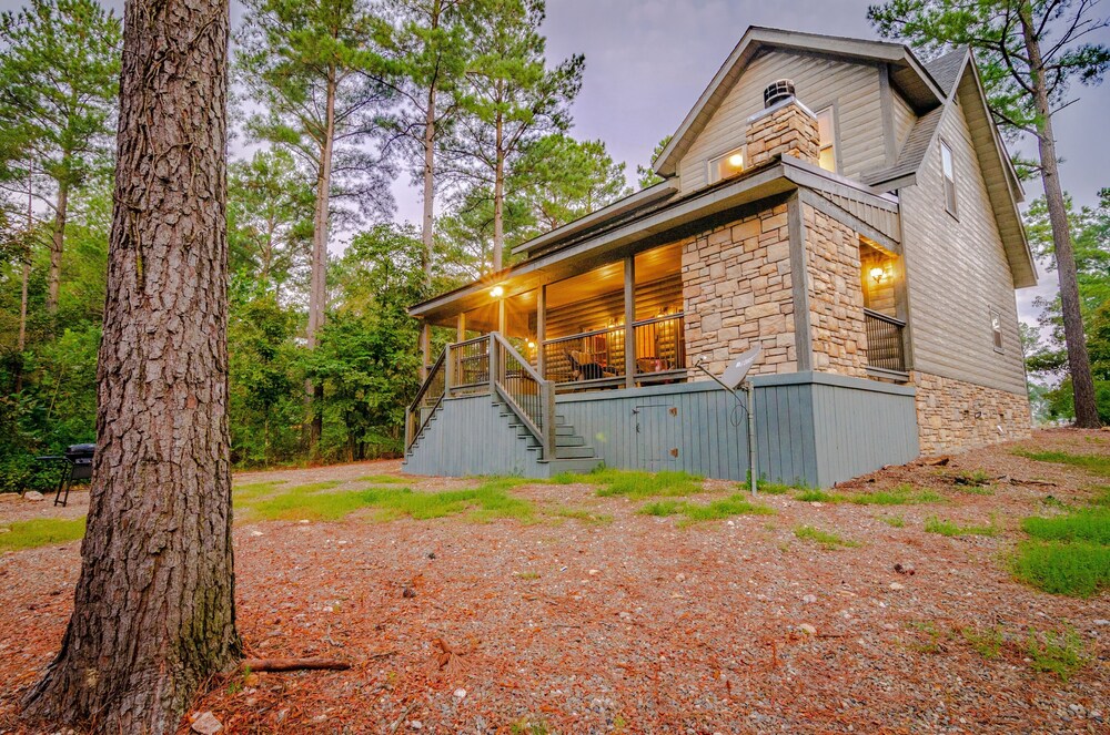 Do you want to be surrounded by nature, yet have all the luxurious accommodation