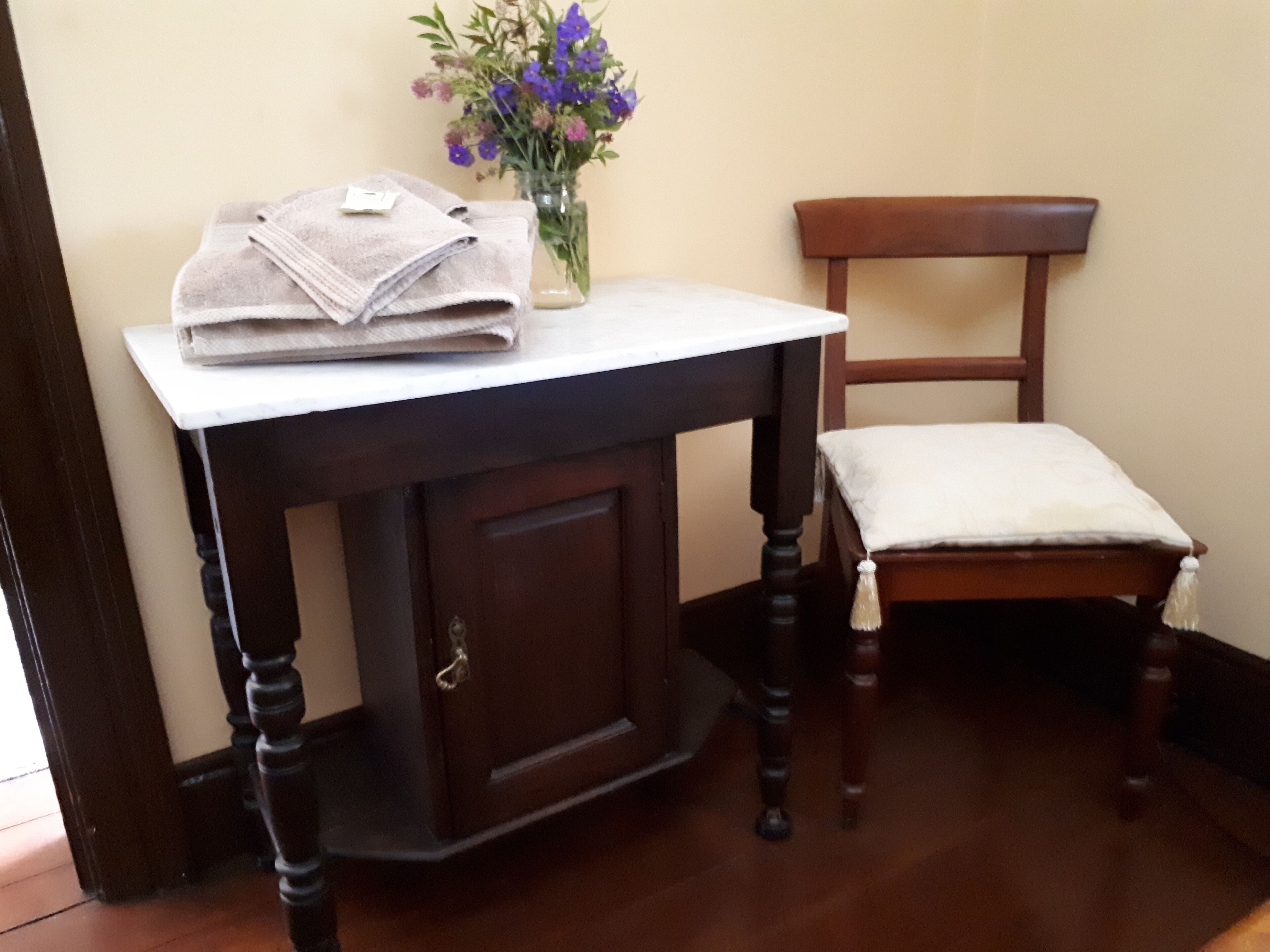 Avoca Cottage - Home Away From Home