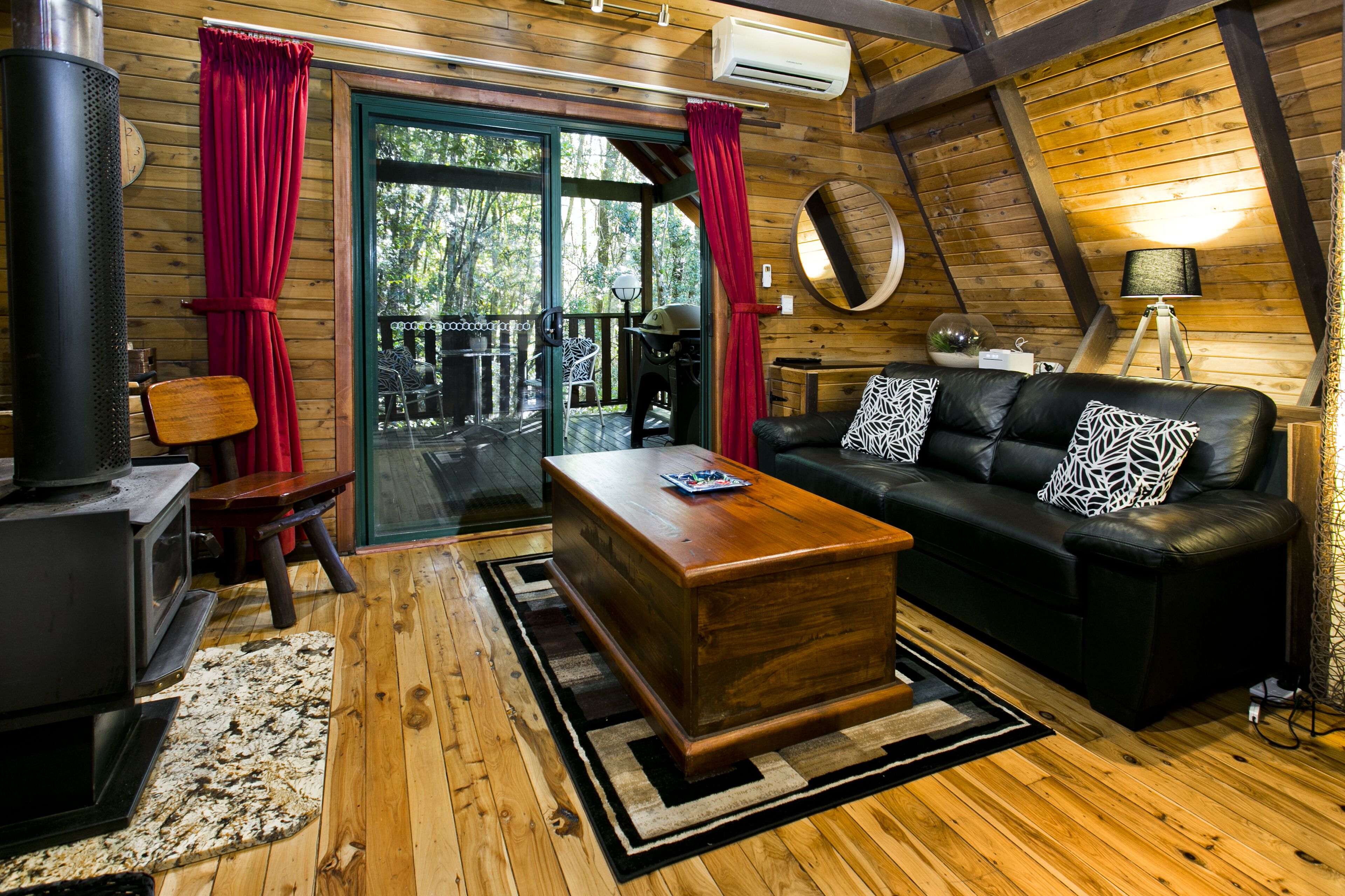 The Mouses House Rainforest Retreat