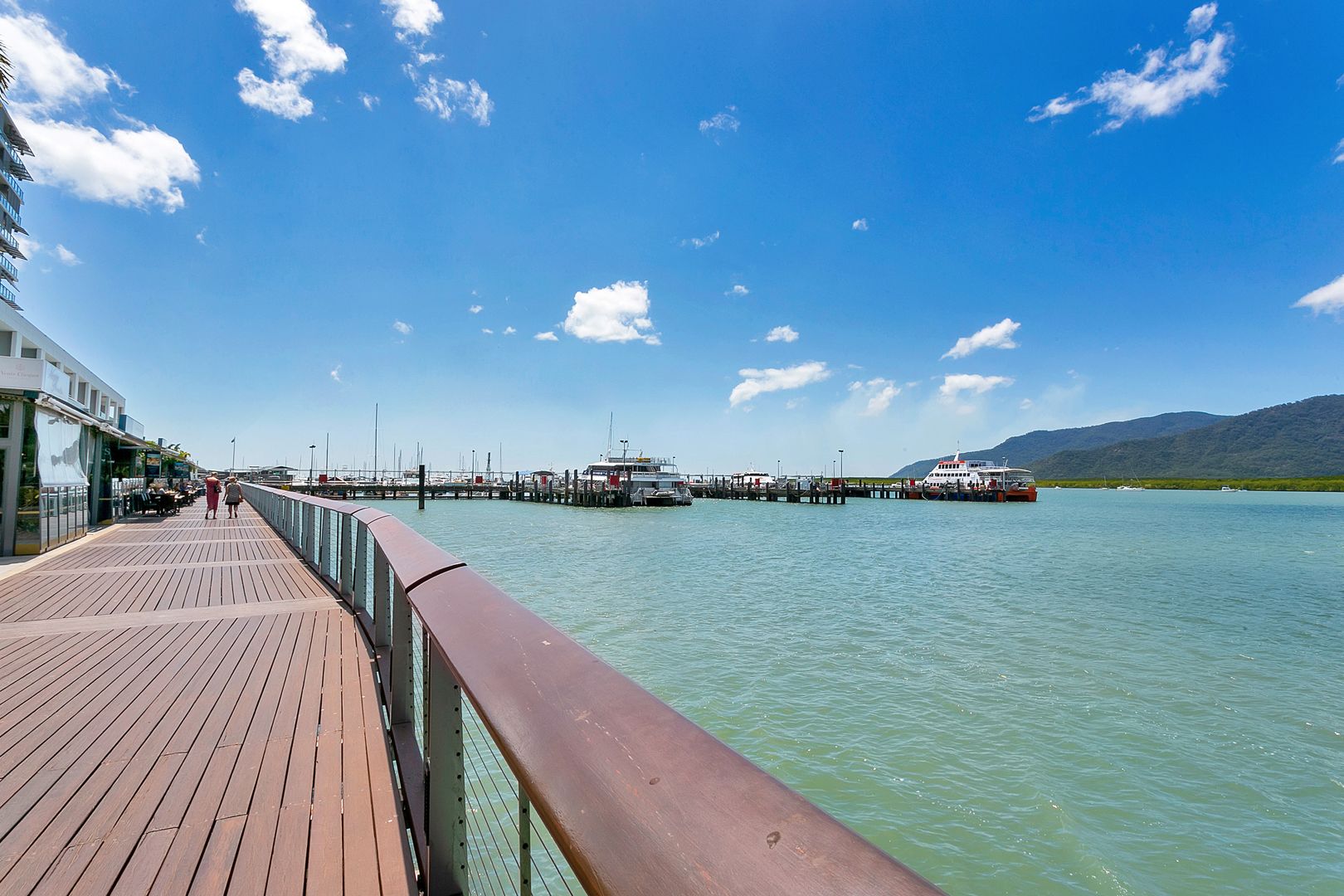 Harbour Lights Luxury Apartments