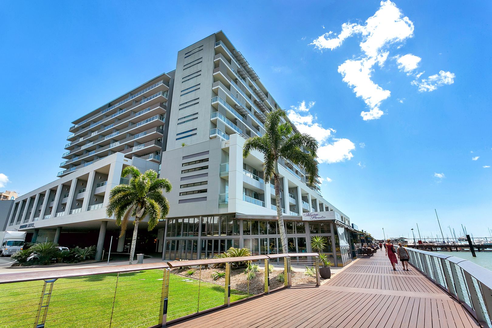 Harbour Lights Luxury Apartments