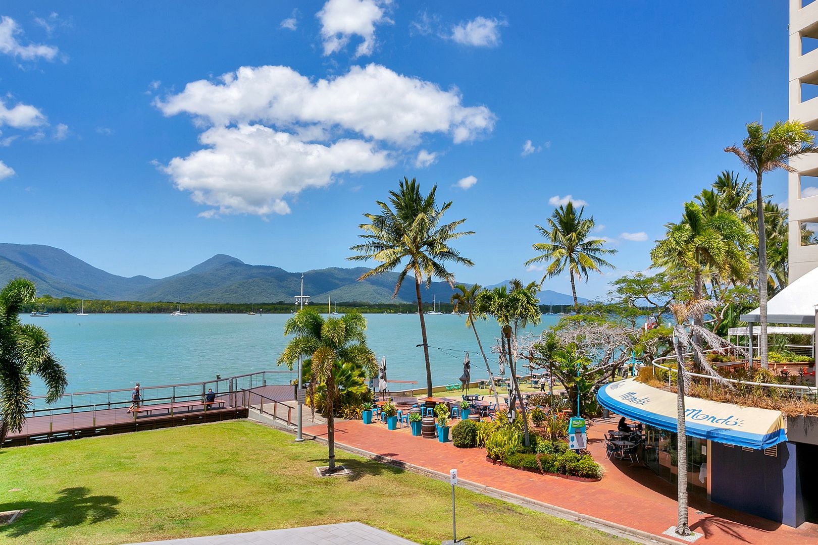 Harbour Lights Luxury Apartments